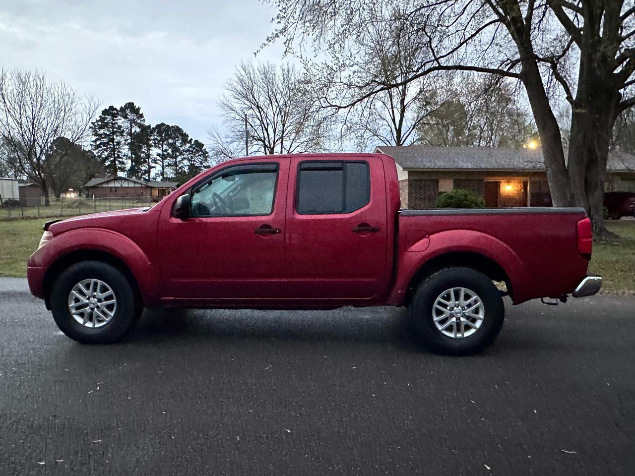 2015 Nissan Frontier Crew Cab 4x4 SV