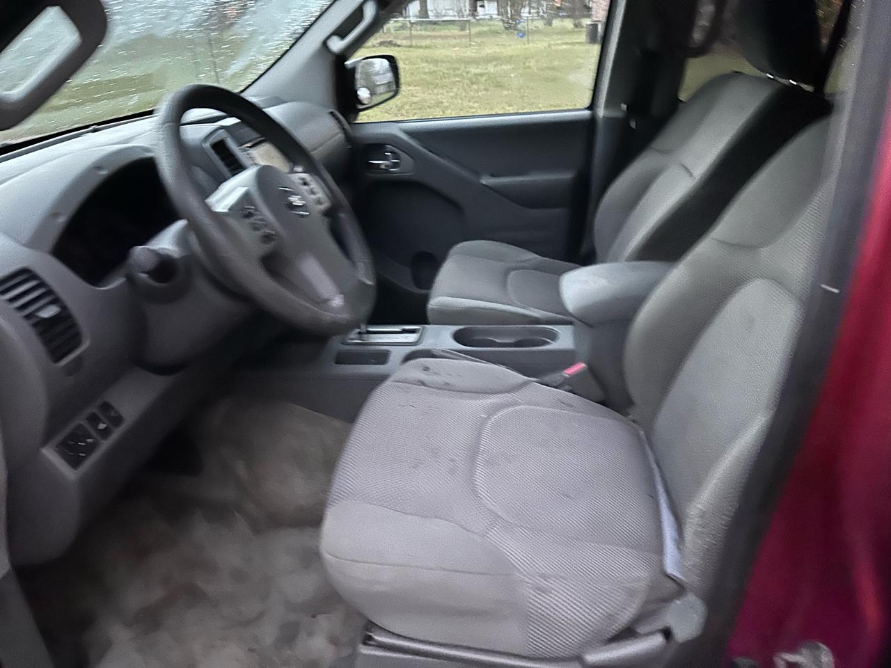 Nissan Frontier Crew Cab 4x4 SV 2015