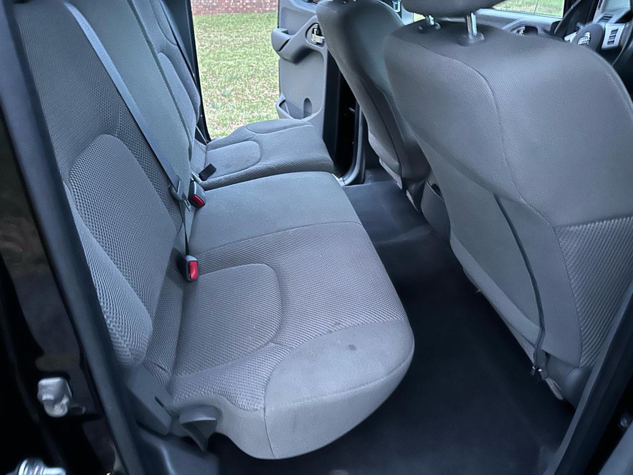 Nissan Frontier S Crew Cab 2WD 2020