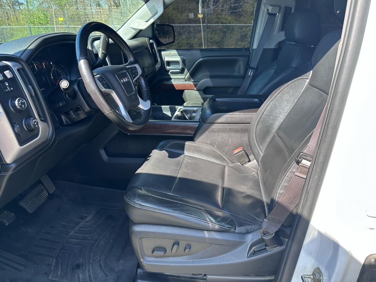 GMC Sierra 1500 4WD Crew Cab 143.5" SLT 2015