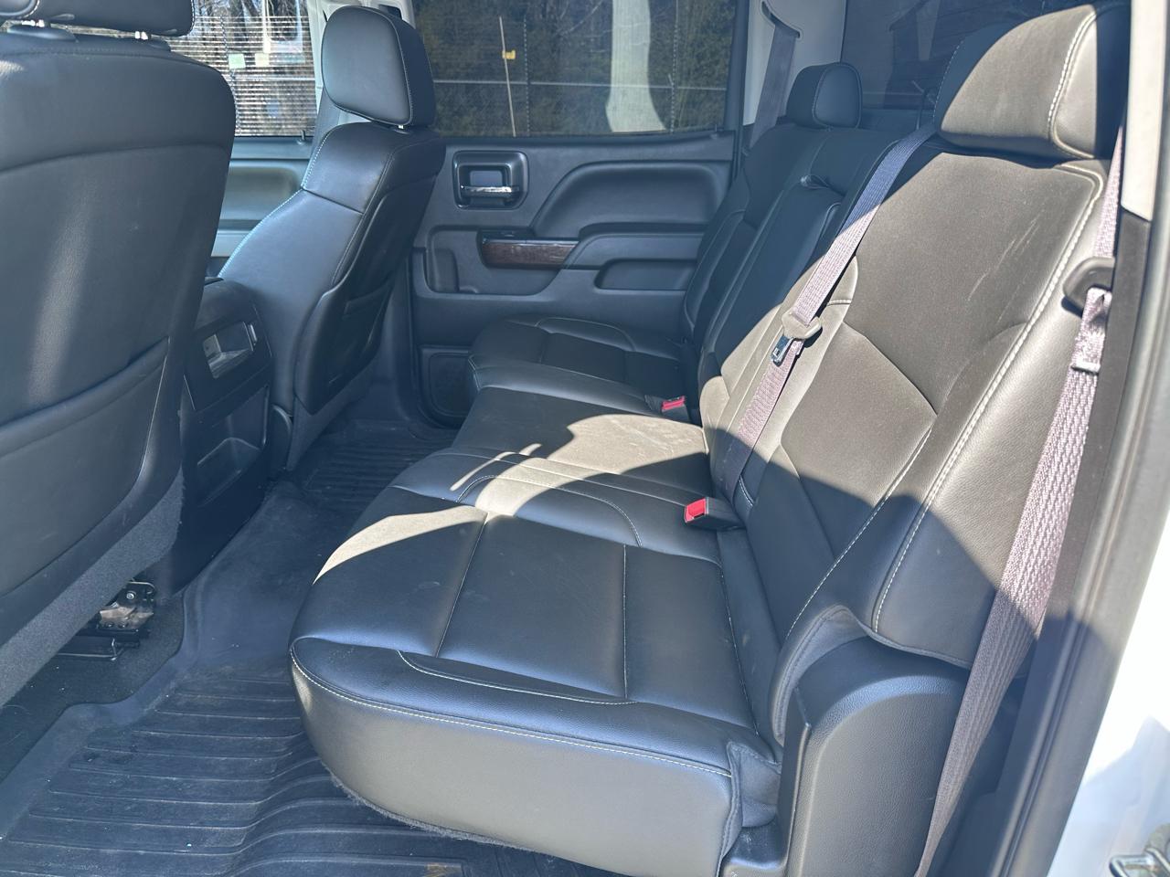 GMC Sierra 1500 4WD Crew Cab 143.5" SLT 2015