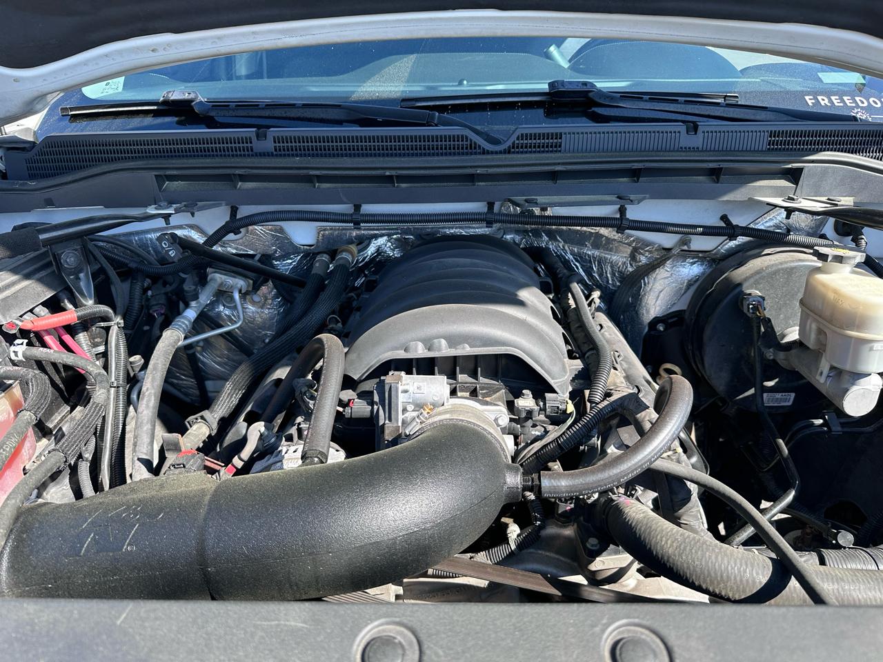 GMC Sierra 1500 4WD Crew Cab 143.5" SLT 2015