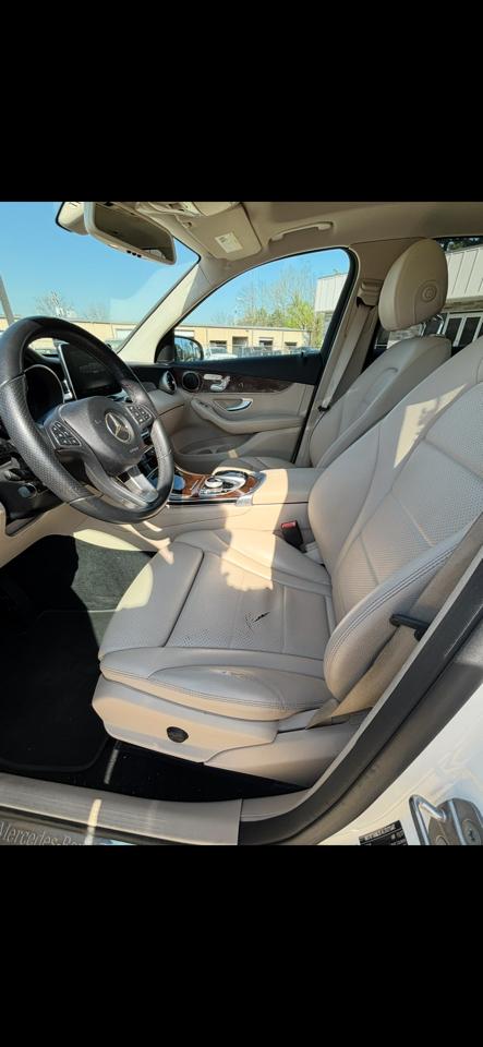 Mercedes-Benz GLC-Class GLC300 2018