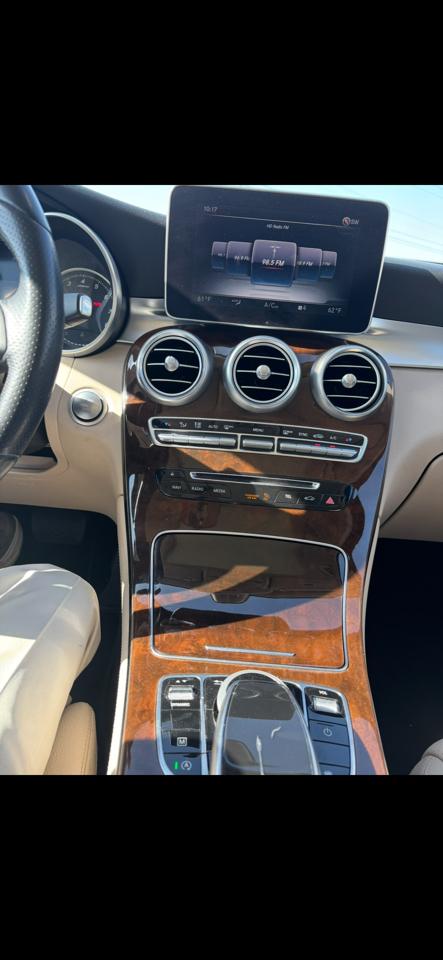 Mercedes-Benz GLC-Class GLC300 2018