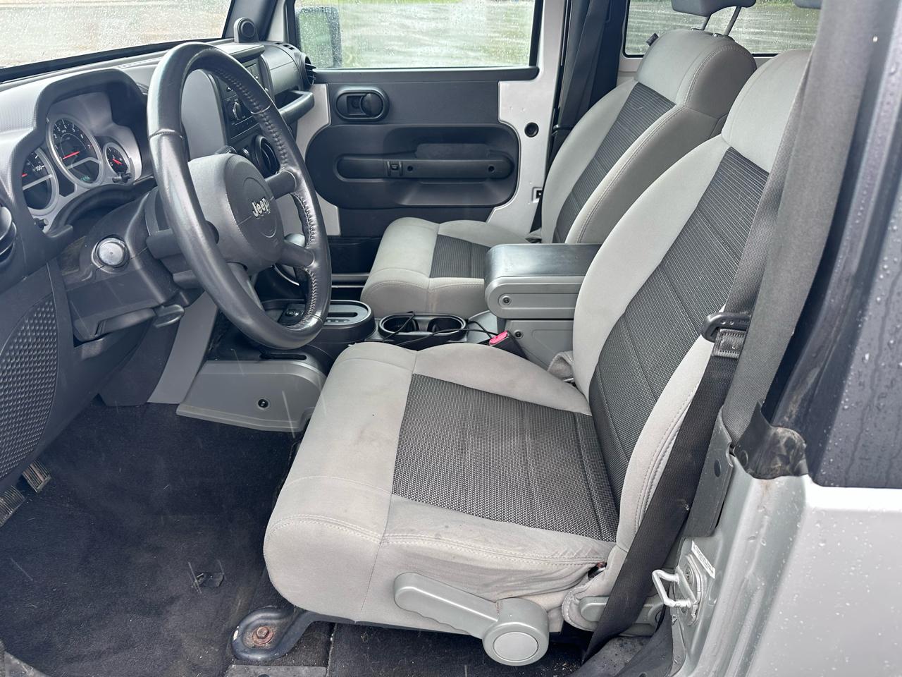 Jeep Wrangler Sport 4WD 2010