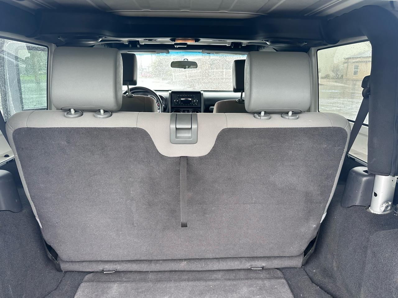 Jeep Wrangler Sport 4WD 2010