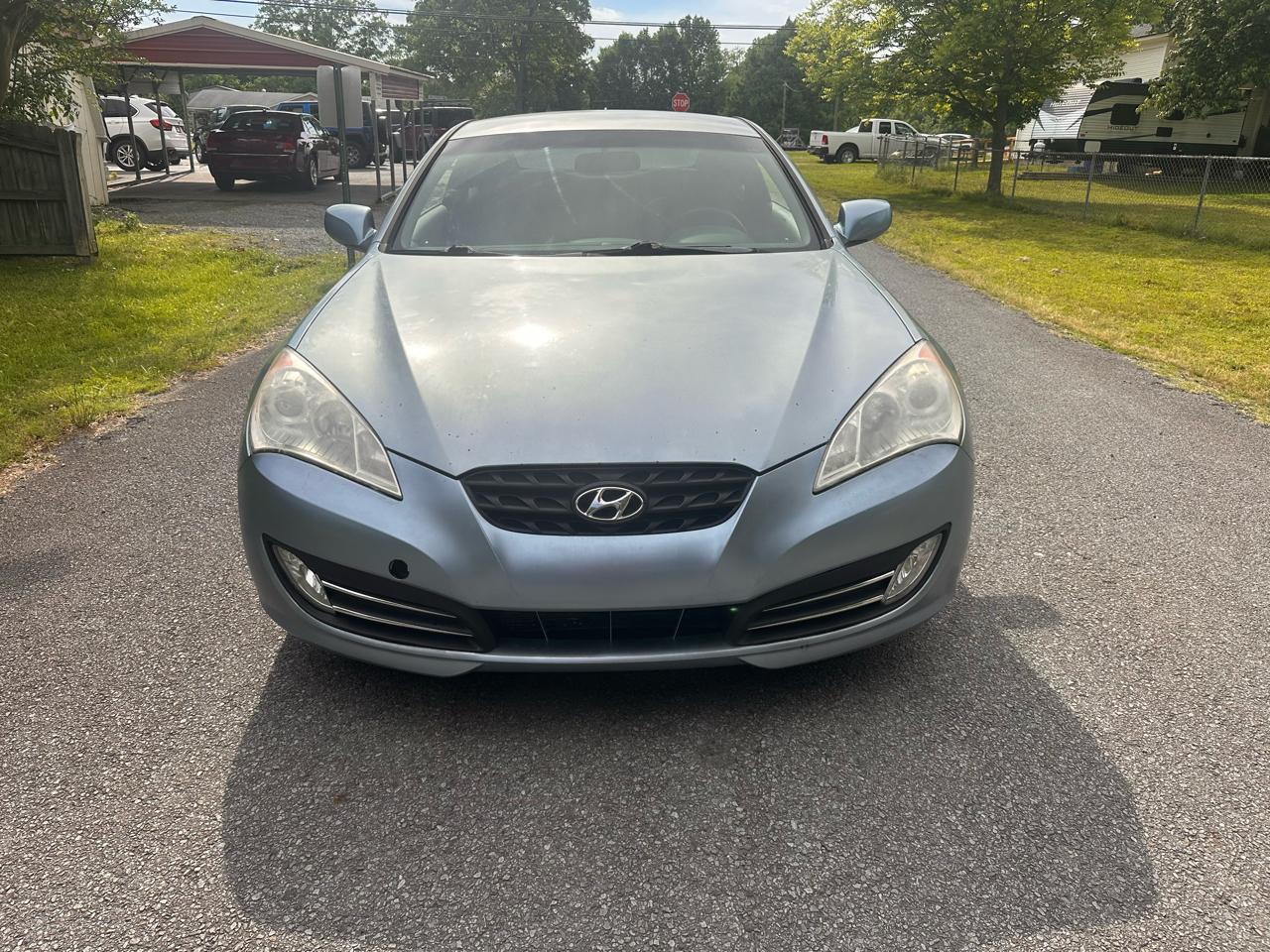 Hyundai Genesis Coupe 2dr 2.0T Auto Premium 2010