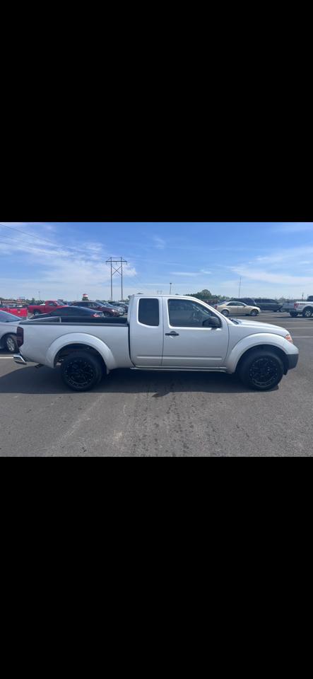 Nissan Frontier 2WD Crew Cab SWB Manual S 2014