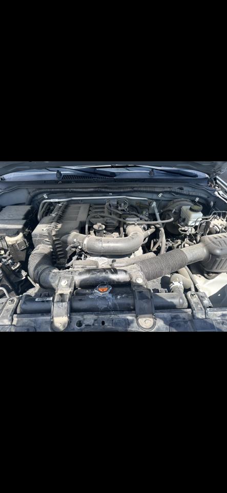 Nissan Frontier 2WD Crew Cab SWB Manual S 2014