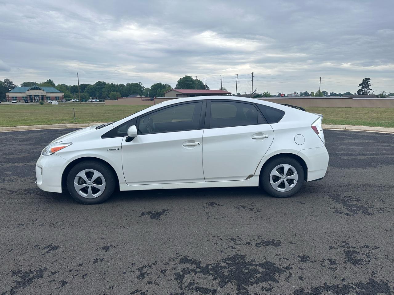 Toyota Prius Prius V 2012