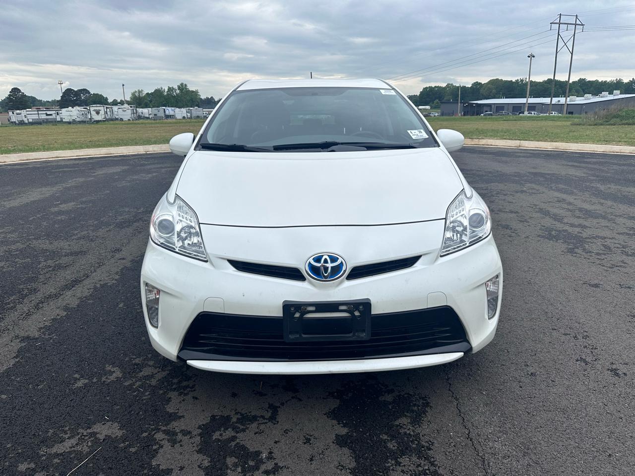 Toyota Prius Prius V 2012