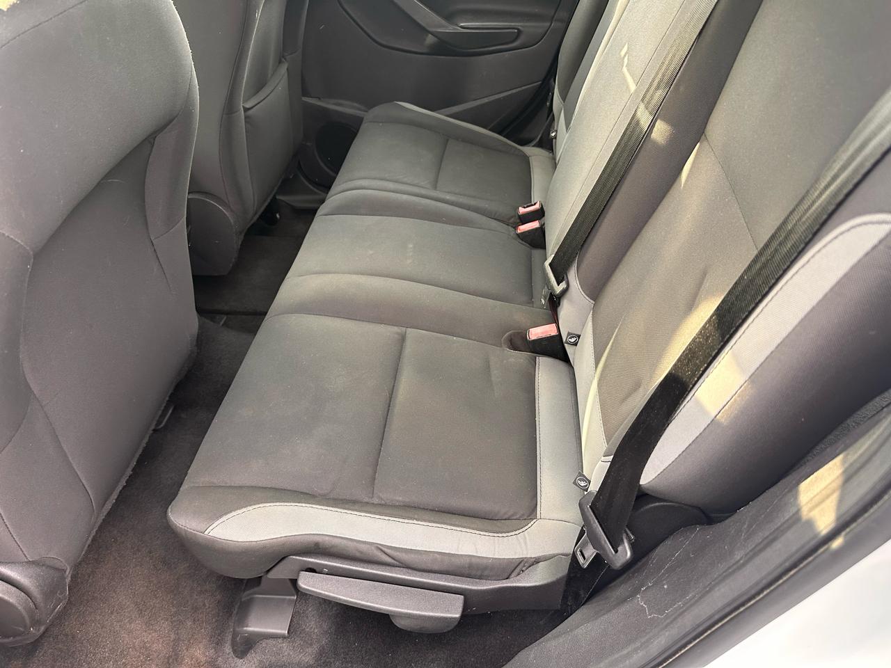 Ford Escape S FWD 2013