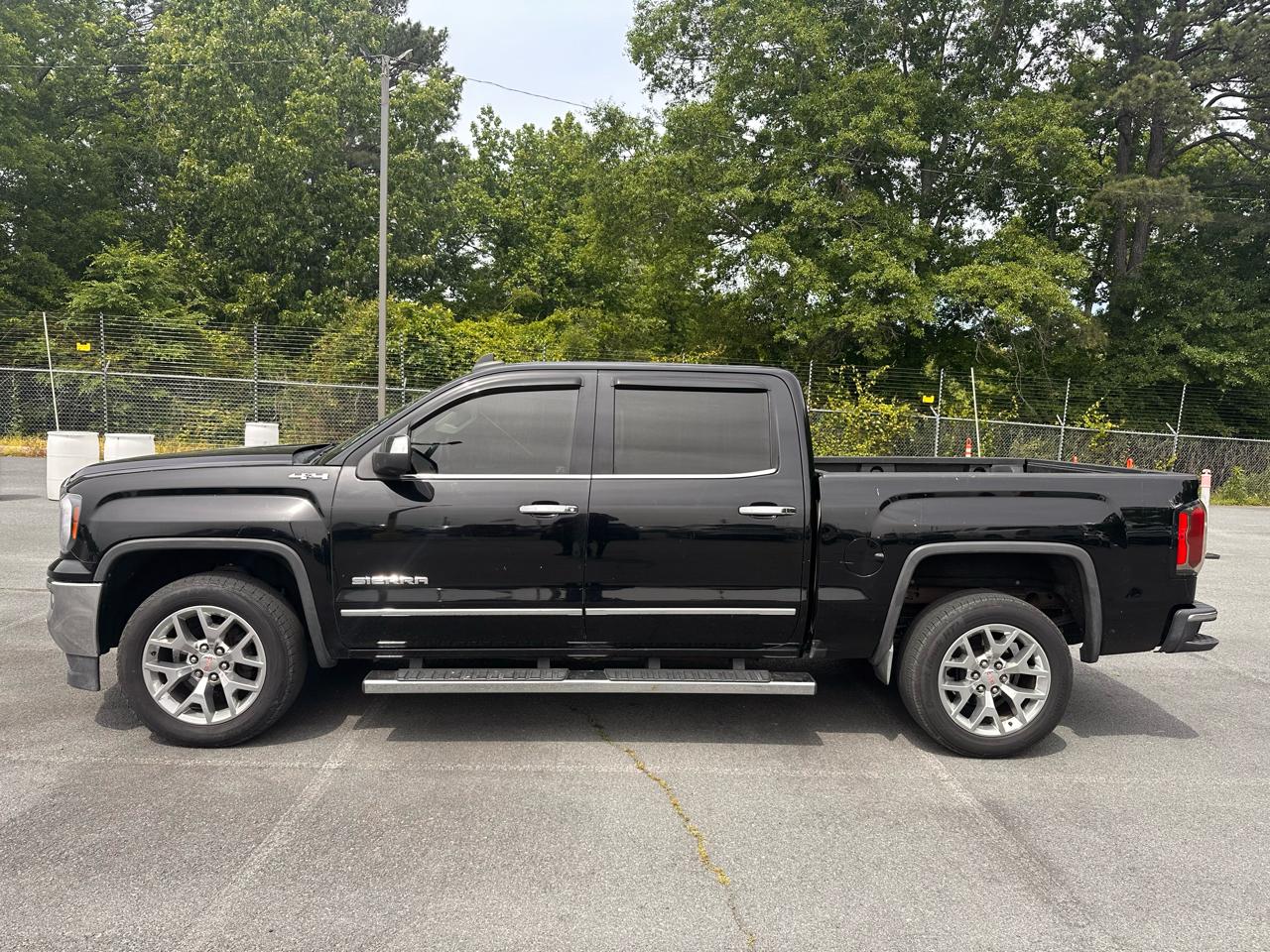 GMC Sierra 1500 4WD Crew Cab 153.0" SLT 2016