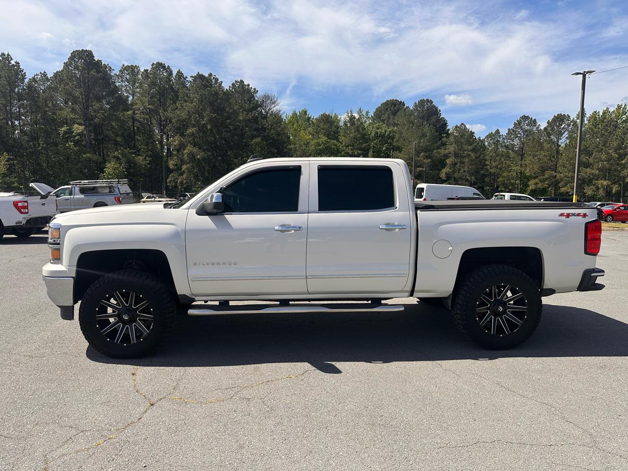 Chevrolet Silverado 1500 4WD Crew Cab 143.5" LTZ 2015