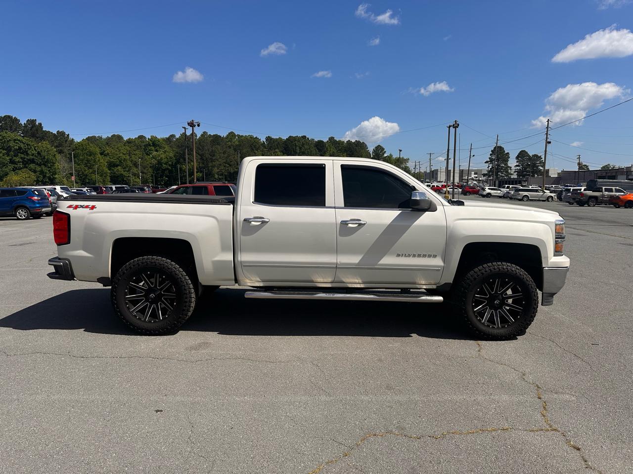 Chevrolet Silverado 1500 4WD Crew Cab 143.5" LTZ 2015