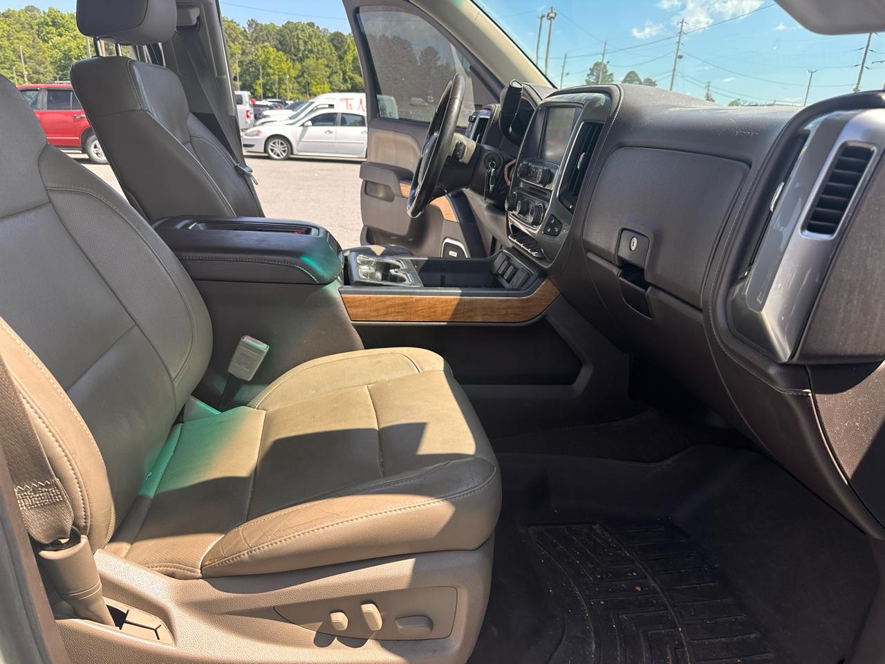 Chevrolet Silverado 1500 4WD Crew Cab 143.5" LTZ 2015