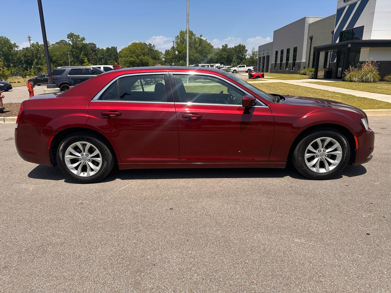 Chrysler 300 Limited RWD 2016