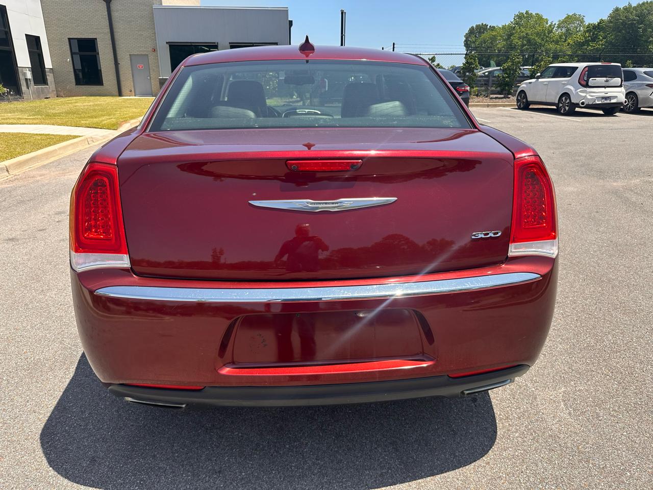Chrysler 300 Limited RWD 2016