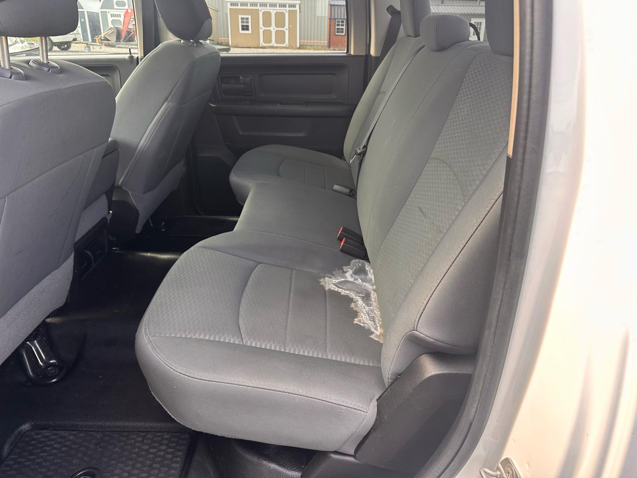 RAM 2500 Tradesman Crew Cab LWB 4WD 2015