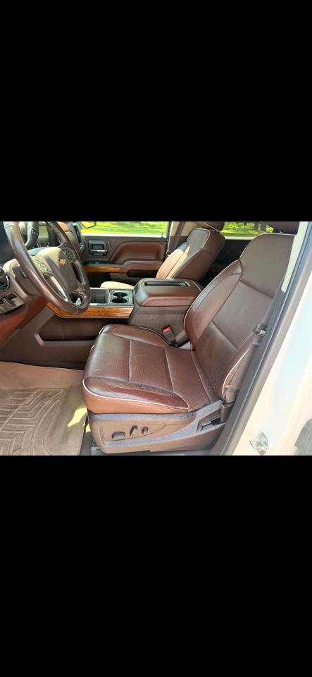 Chevrolet Silverado 1500 4WD Crew Cab 153.0" High Country 2015