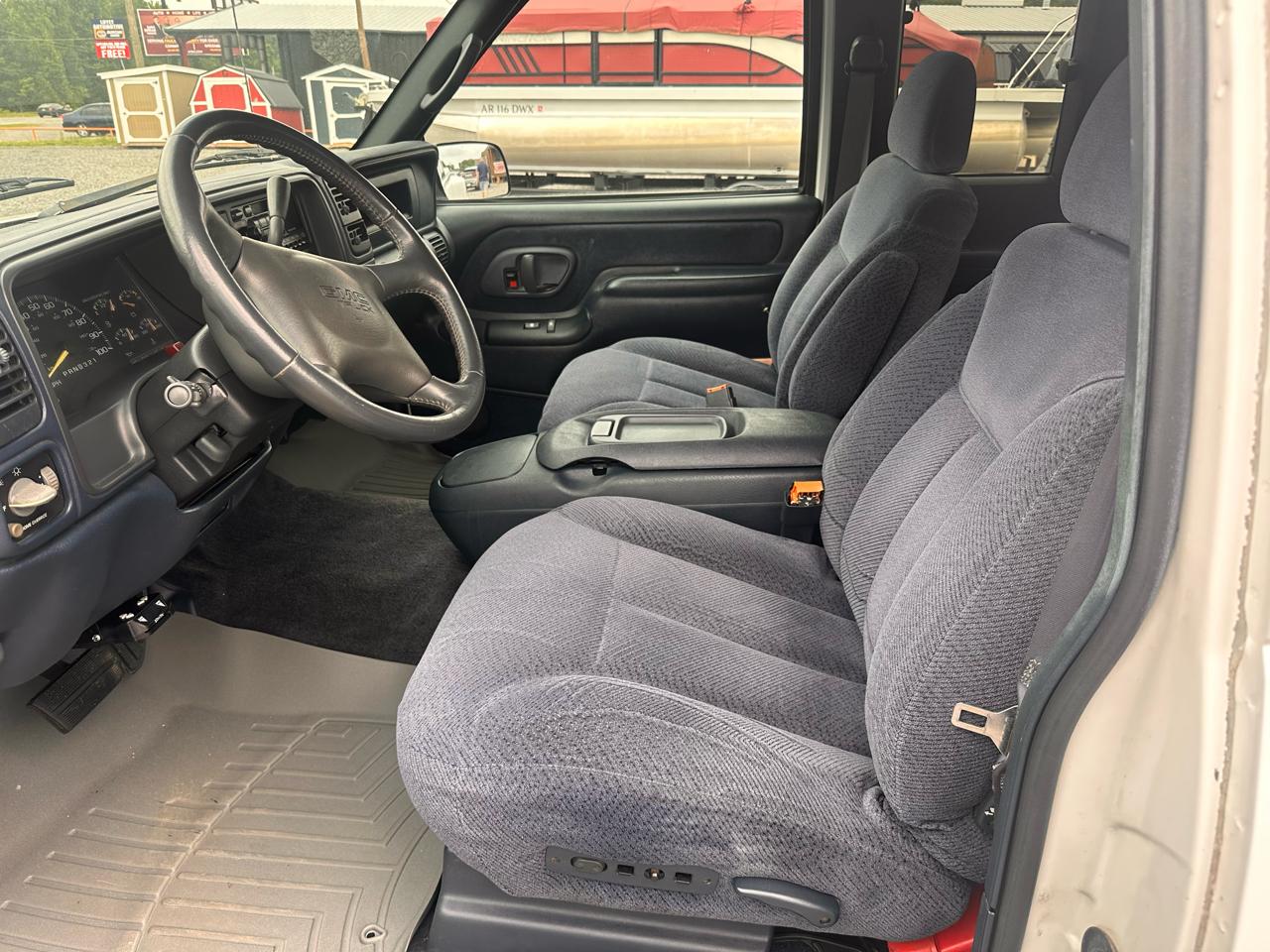 GMC Sierra Classic 3500 Ext. Cab 2WD 2000