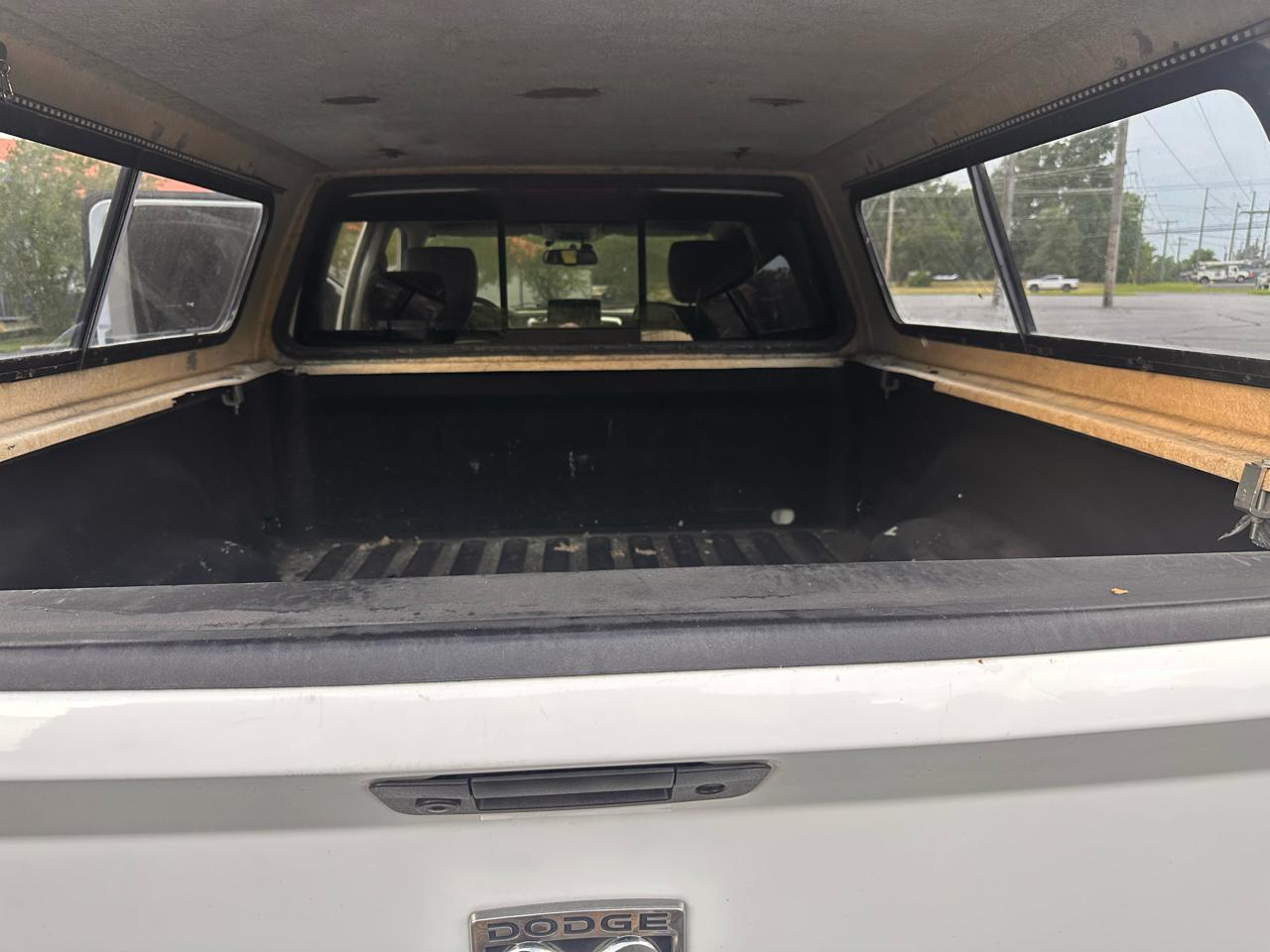 RAM 1500 4WD Quad Cab 140.5" SLT 2010