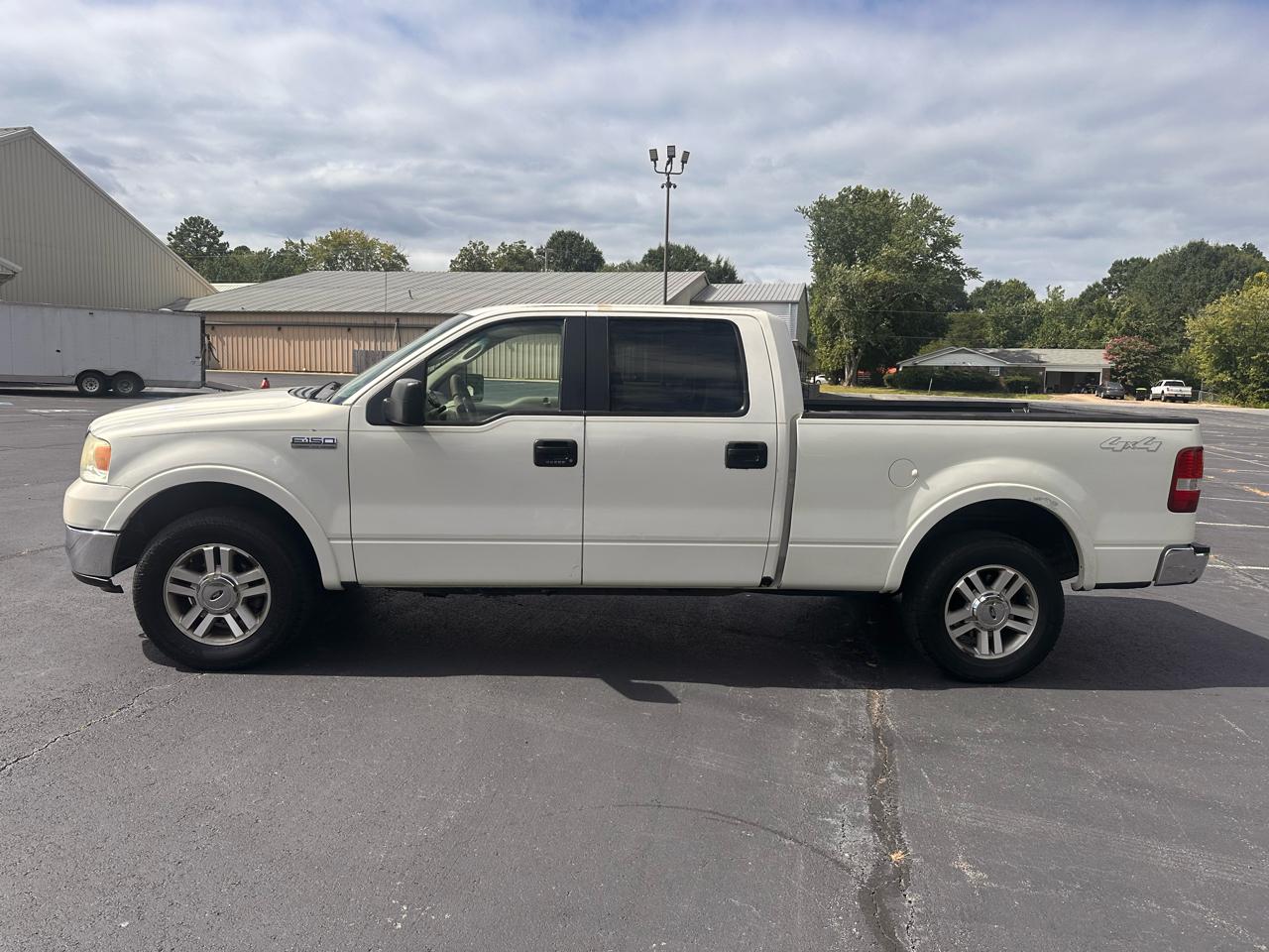 2007 Ford F-150 4WD SuperCab 163" XLT