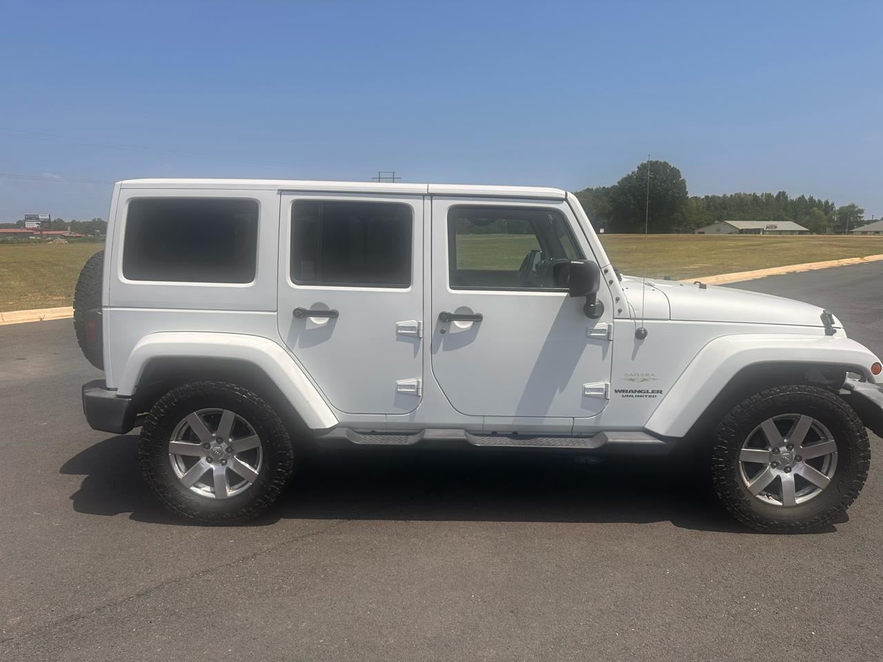 Jeep Wrangler Unlimited Sahara 4WD 2015