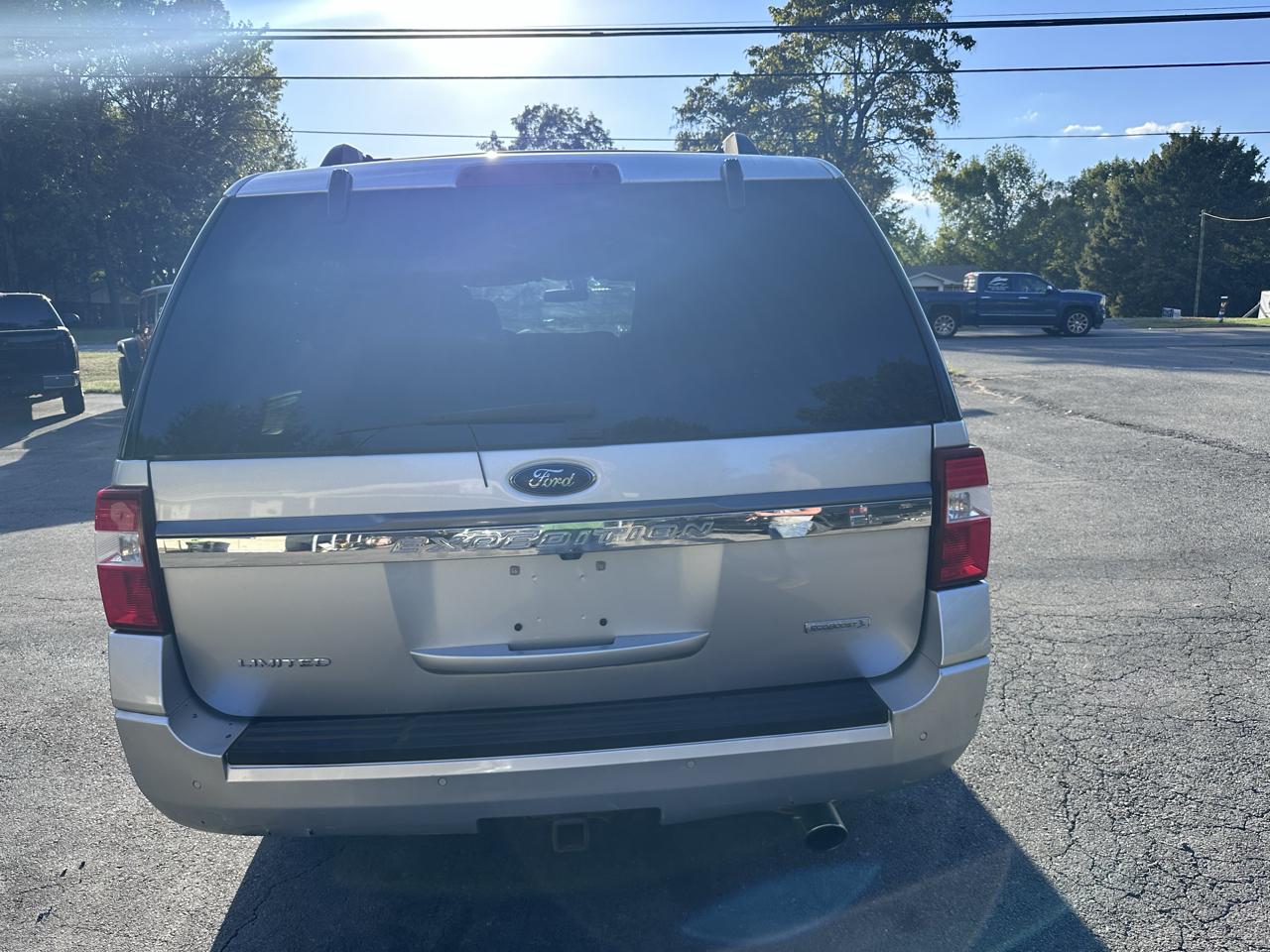 Ford Expedition EL Limited 4WD 2017