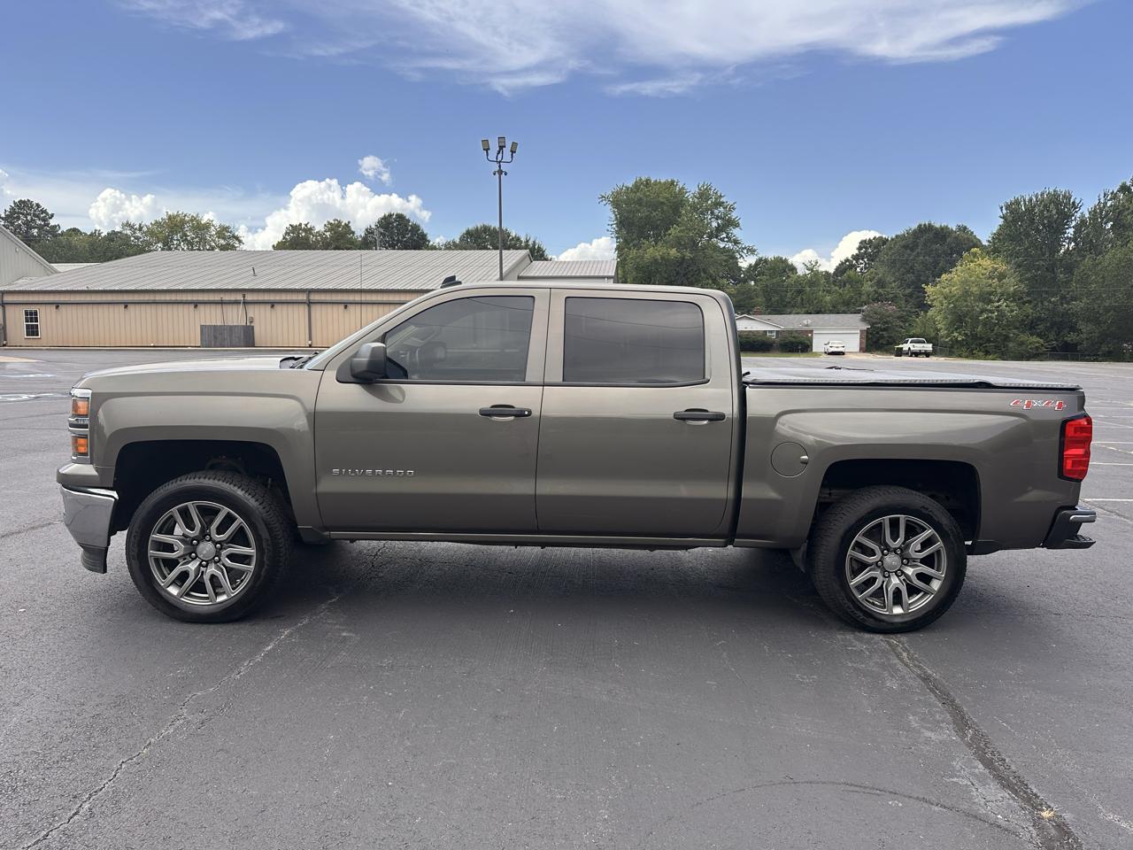 2014 Chevrolet Silverado 1500 2LT Crew Cab Long Box 4WD