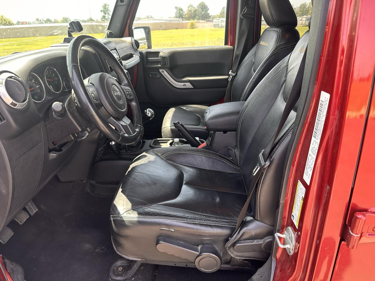 Jeep Wrangler Unlimited Sahara 4WD 2013