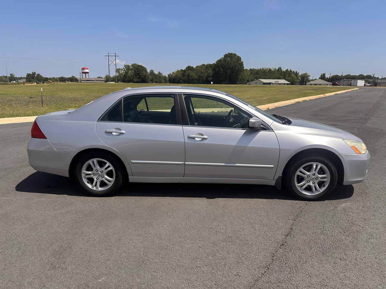 Honda Accord EX Sedan AT w/ Leather and XM Radio 2006