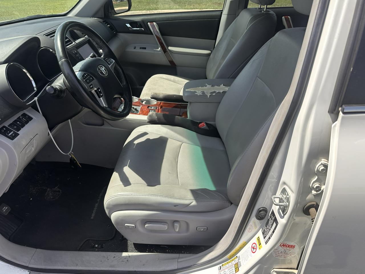 Toyota Highlander Limited 4WD 2012