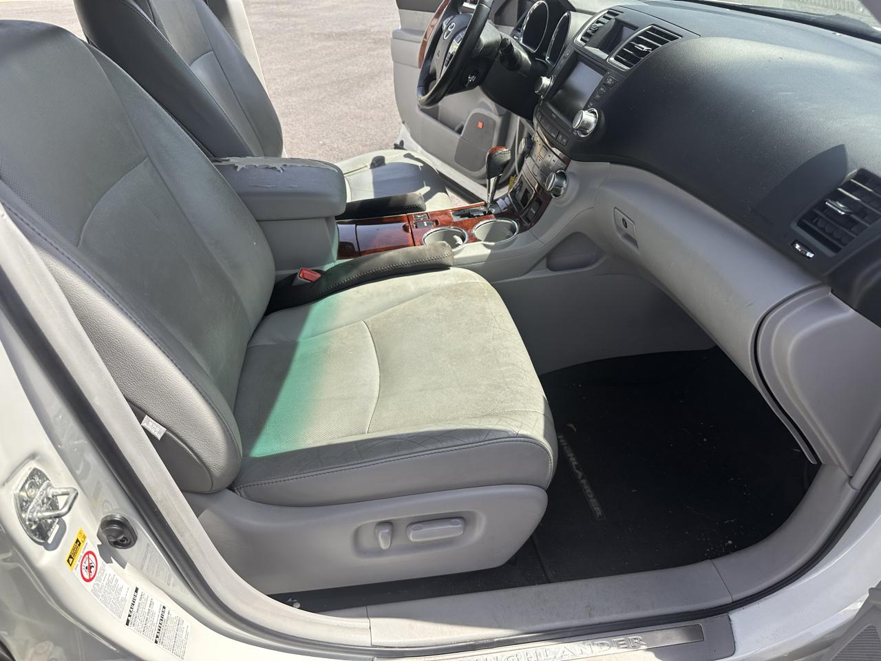 Toyota Highlander Limited 4WD 2012