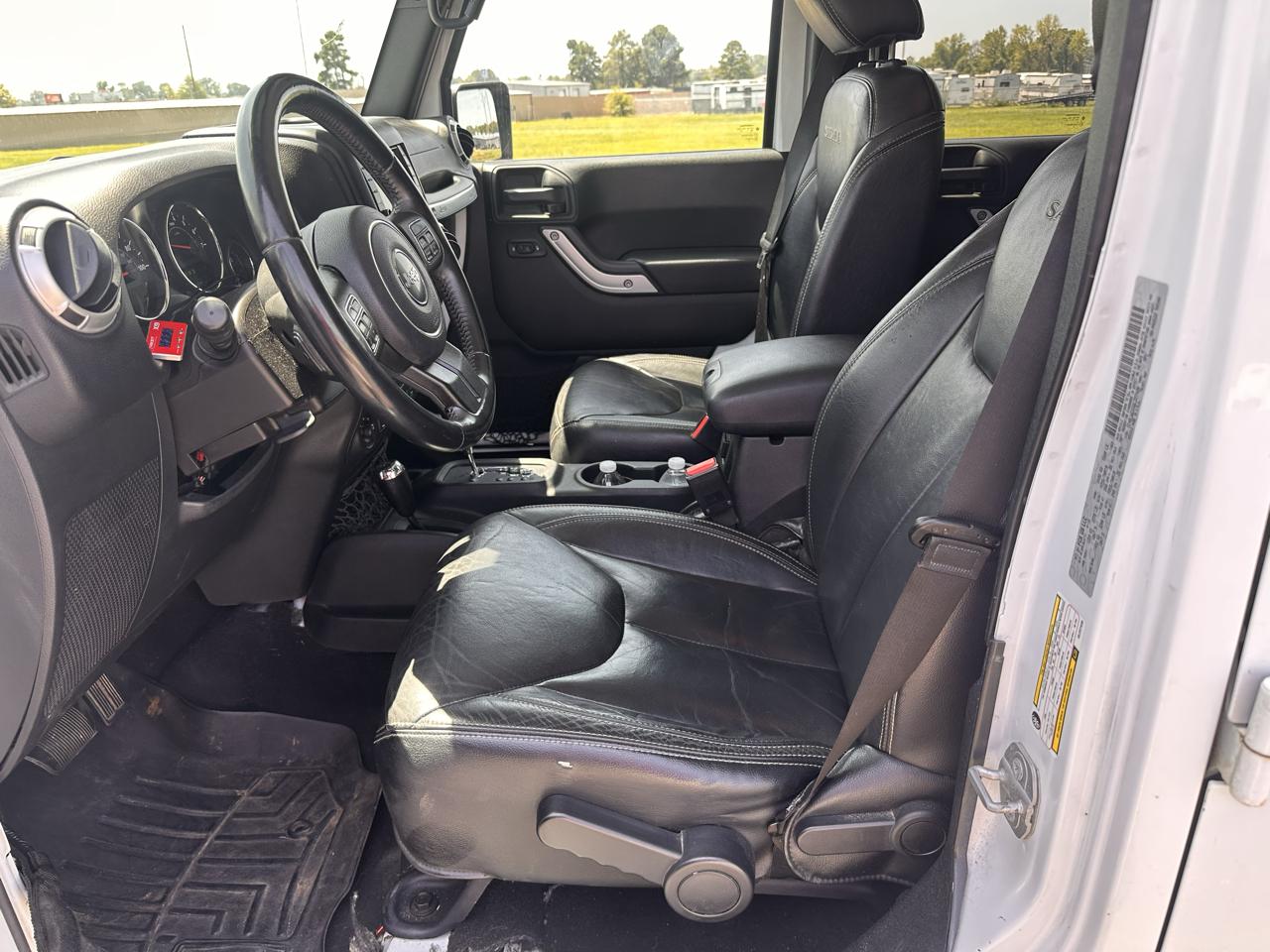 Jeep Wrangler Unlimited Sahara 4WD 2016