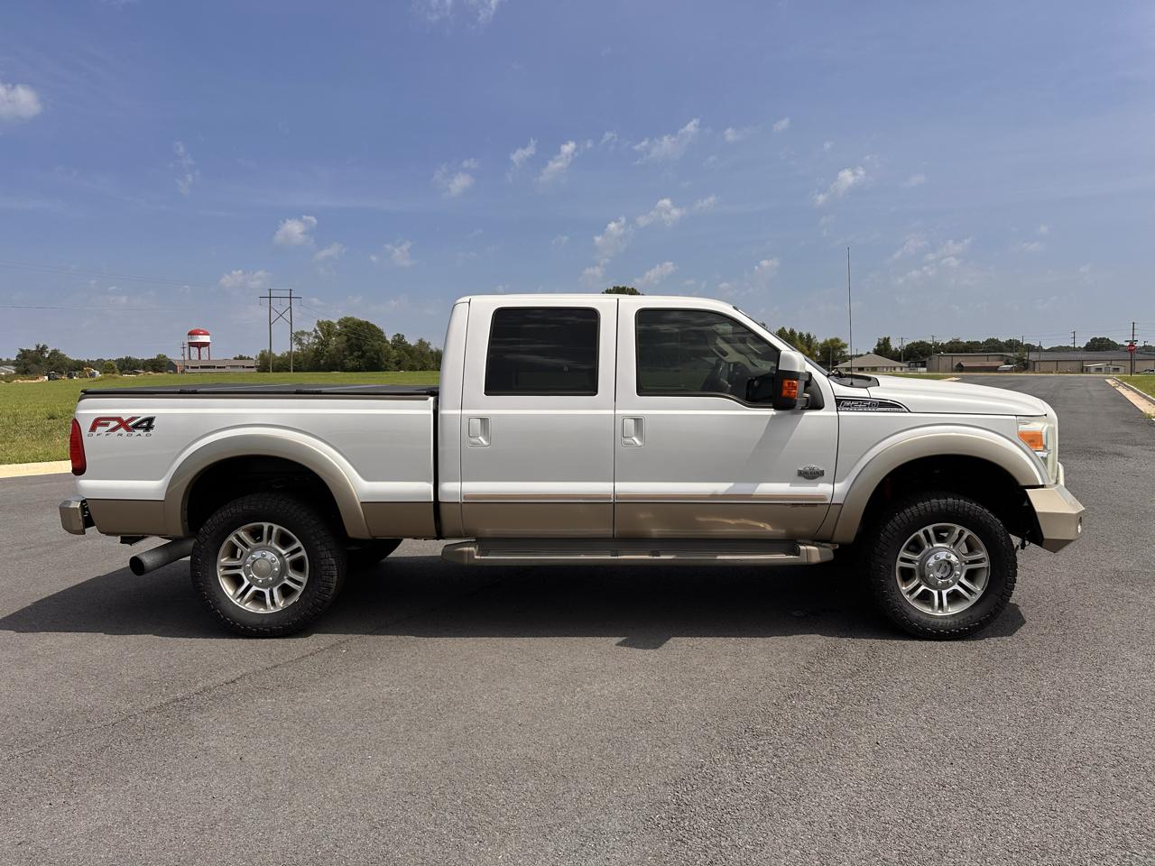 Ford F-250 SD XLT Crew Cab Long Bed 4WD 2012