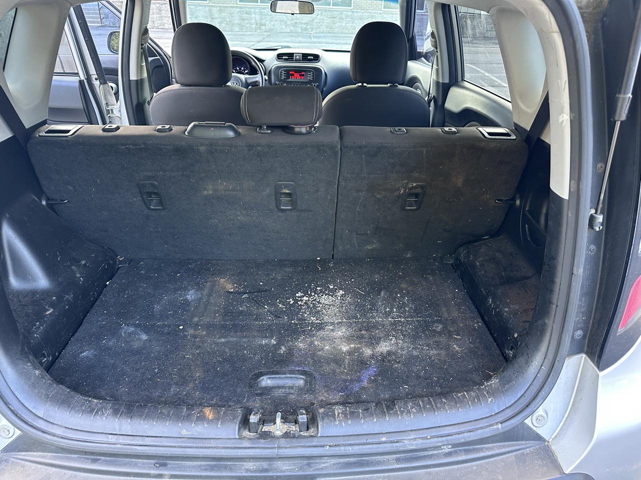 Kia Soul Base 6A 2016