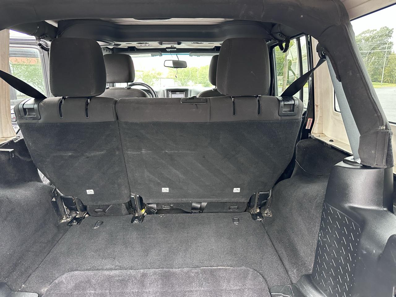 Jeep Wrangler Unlimited Sport 4WD 2015