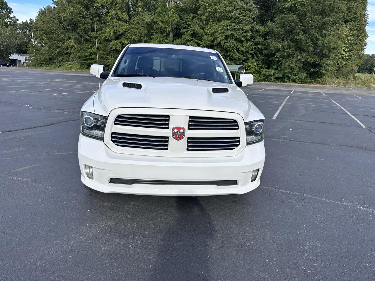 RAM 1500 4WD Quad Cab 140.5" Sport 2015