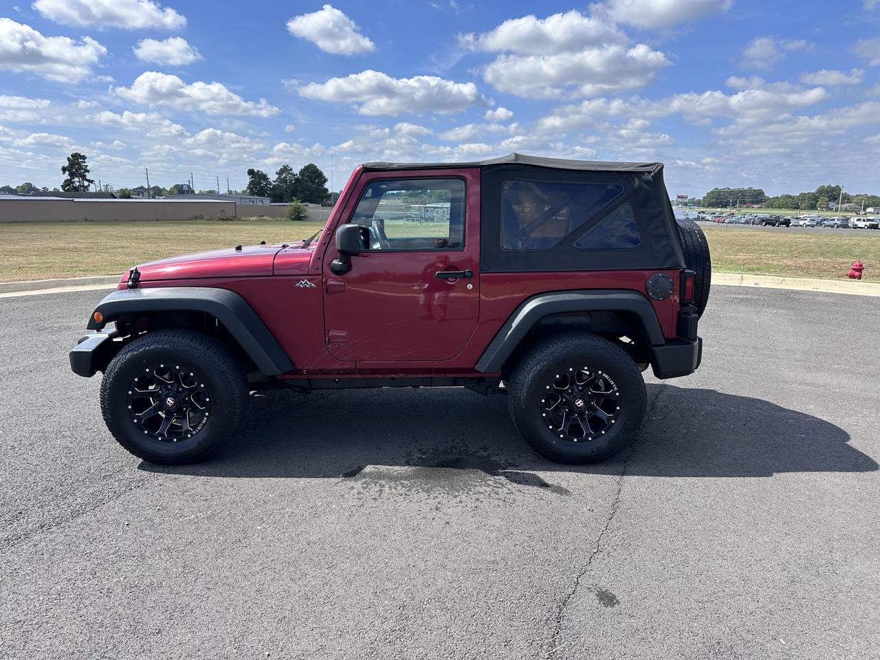 Jeep Wrangler Sport 4WD 2012
