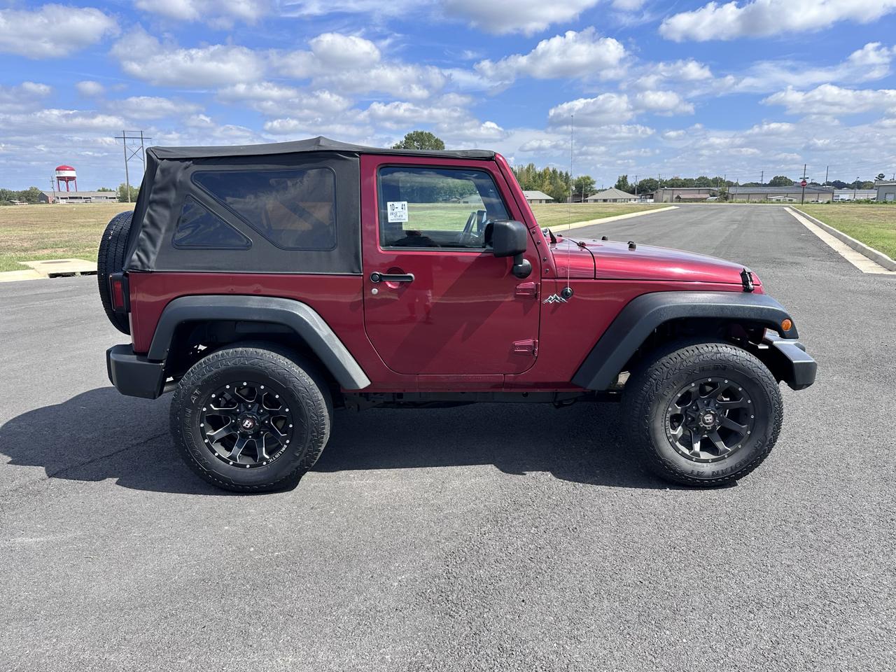 Jeep Wrangler Sport 4WD 2012