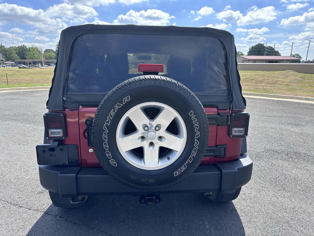 Jeep Wrangler Sport 4WD 2012