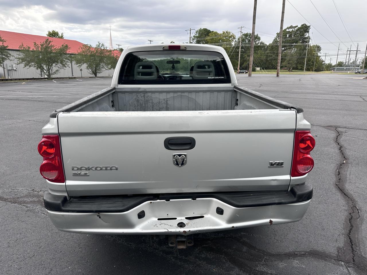 Dodge Dakota SLT Quad Cab 2WD 2005