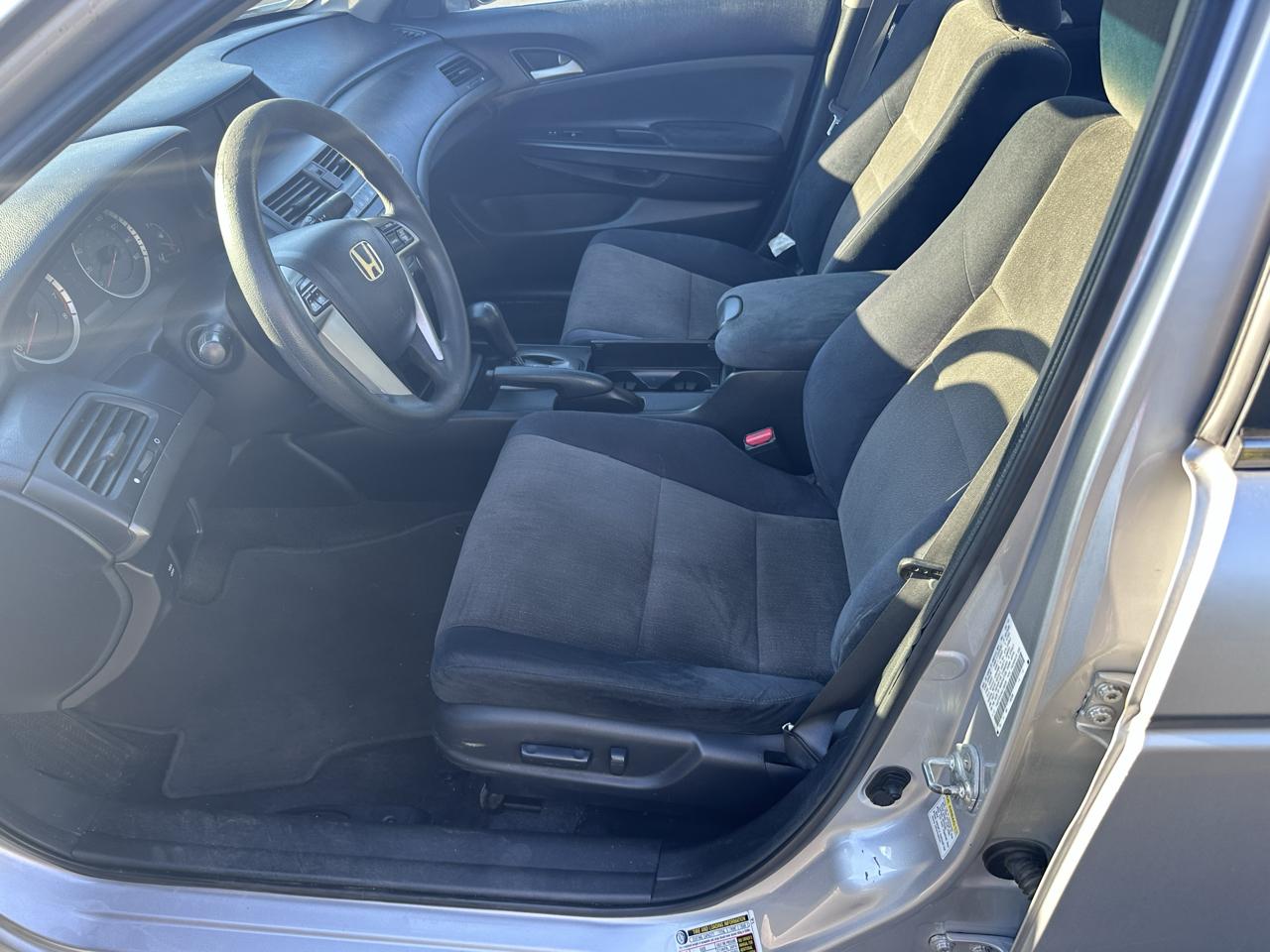 Honda Accord LX-P Sedan AT 2010