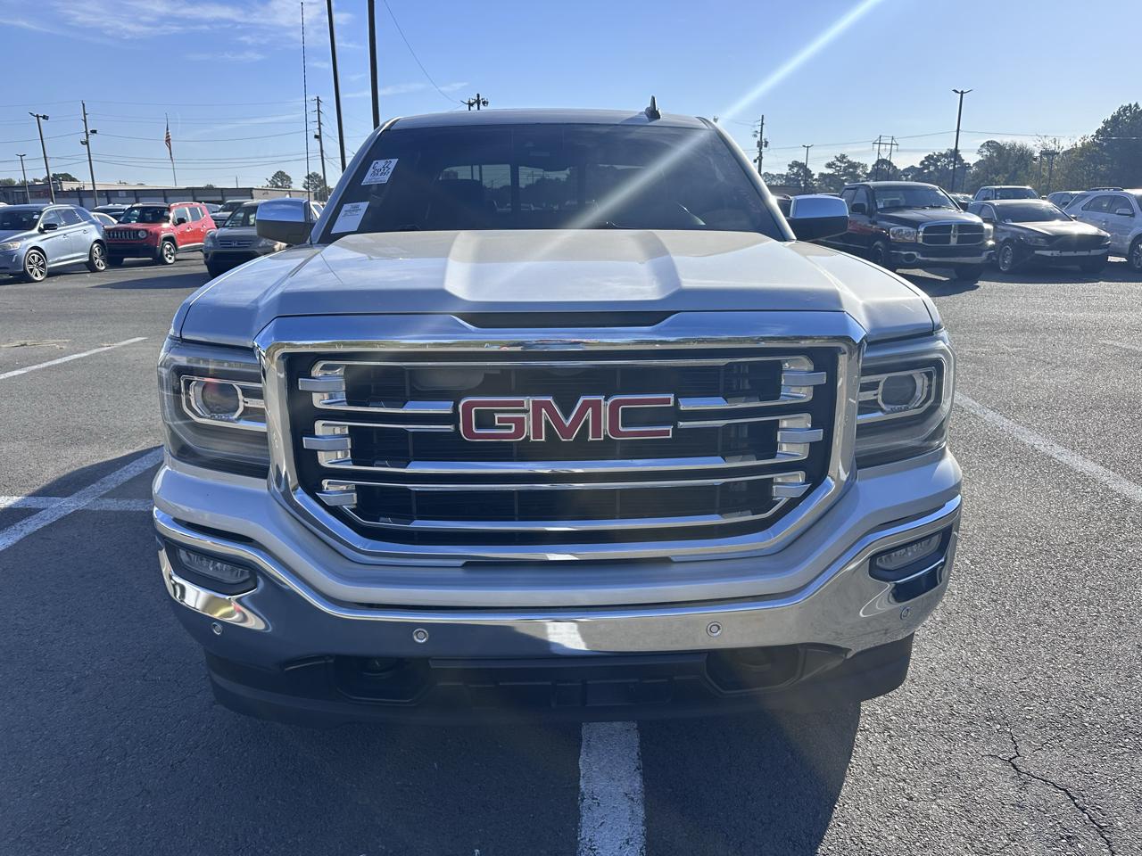 GMC Sierra 1500 4WD Crew Cab 153.0" SLT 2017