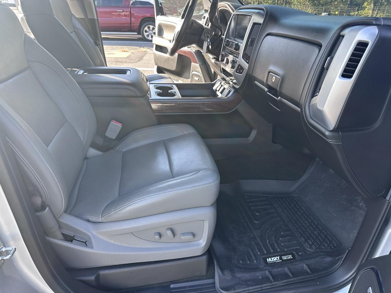 GMC Sierra 1500 4WD Crew Cab 153.0" SLT 2017