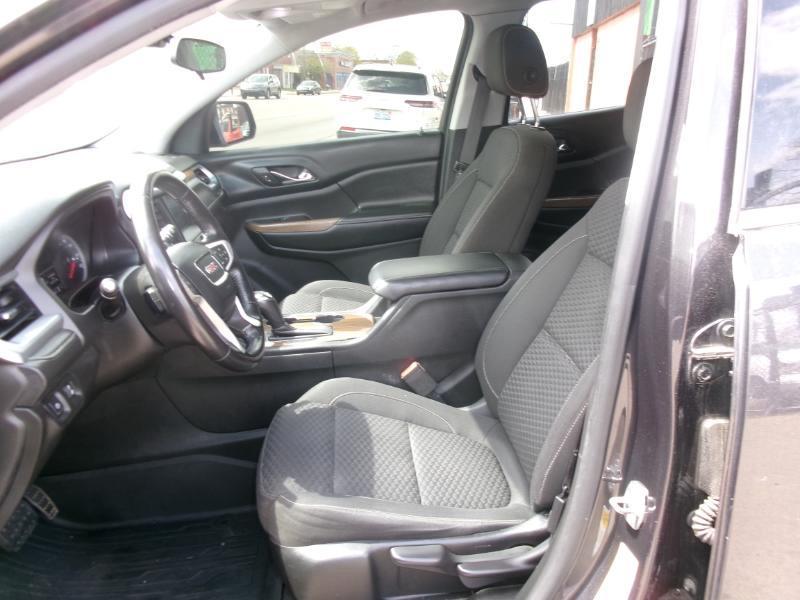GMC Acadia SLE-1 FWD 2017