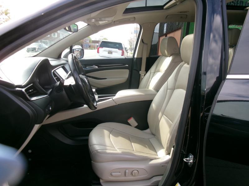 Buick Enclave Essence FWD 2019