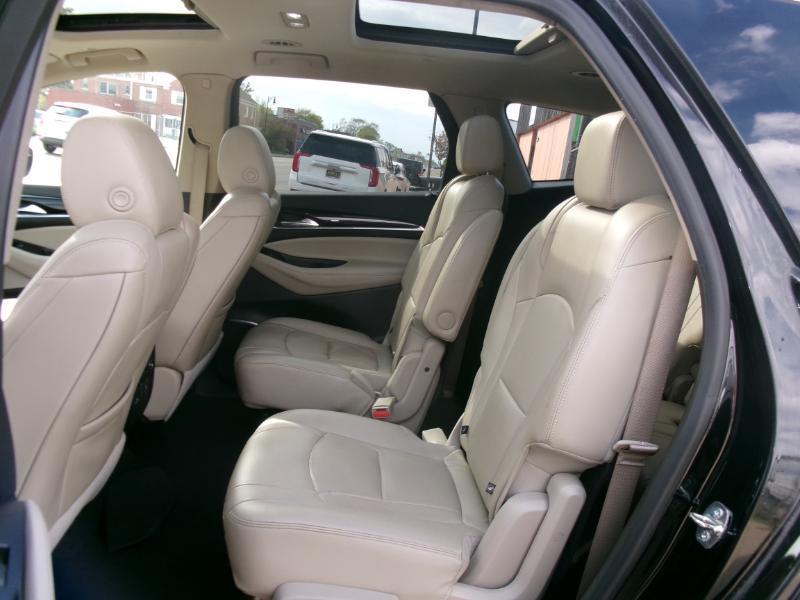Buick Enclave Essence FWD 2019