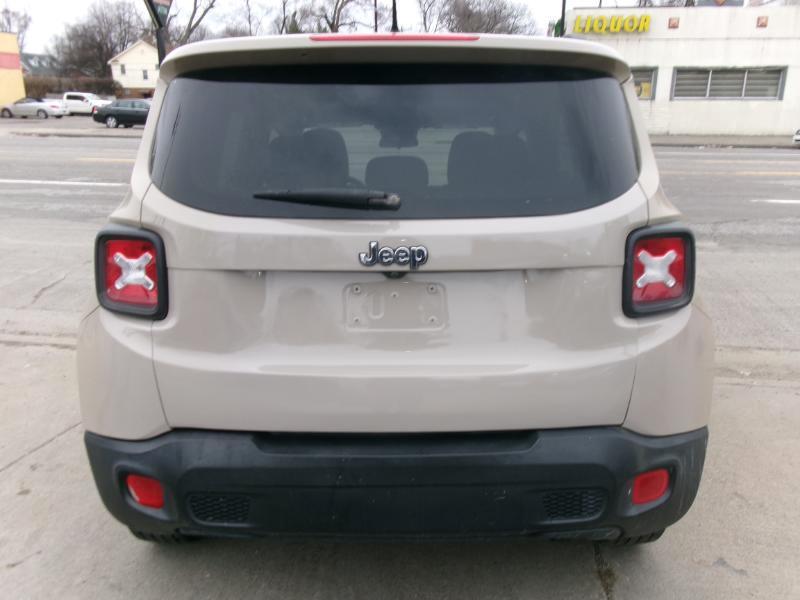 Jeep Renegade Latitude 4WD 2016